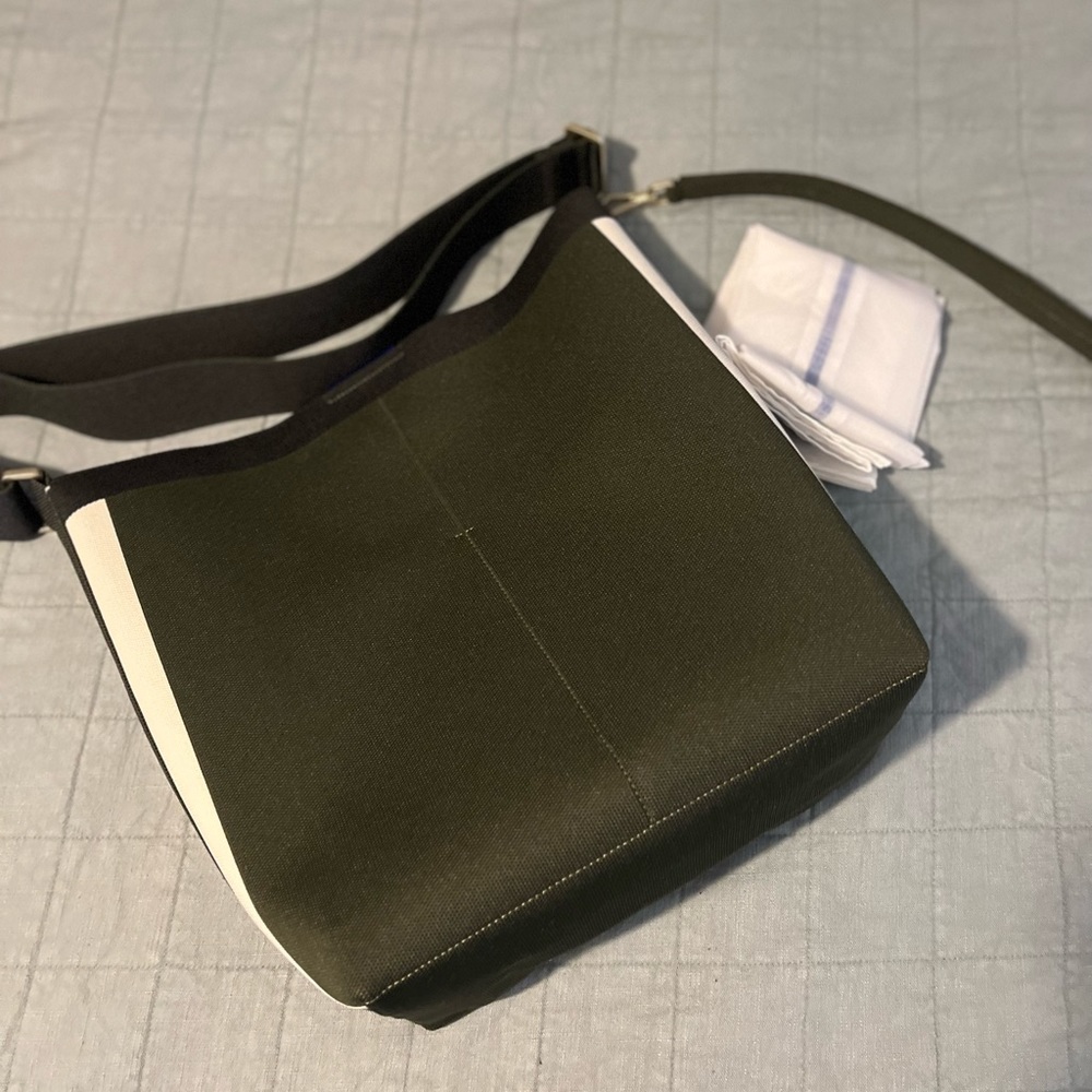 Rothy’s The Bucket Bag